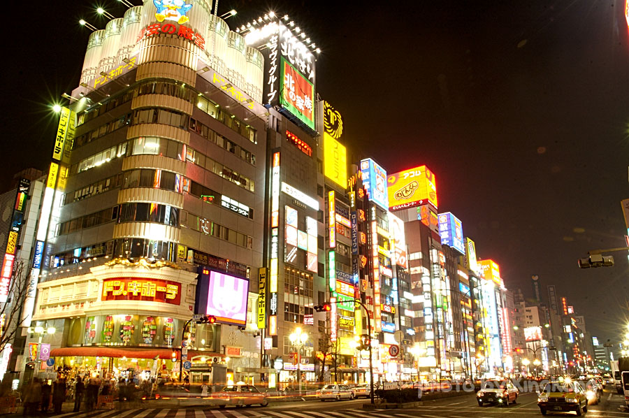 shinjuku night 3.jpg - Night Shot